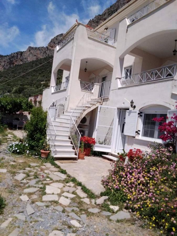 West Red Rock And View Leonidio Maisonette Studio Esterno foto