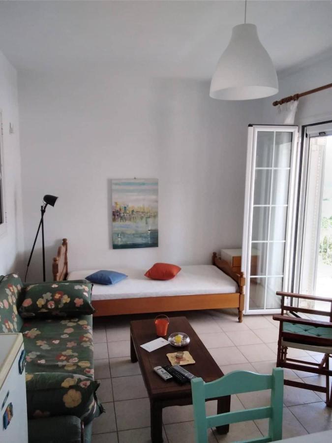 West Red Rock And View Leonidio Maisonette Studio Esterno foto